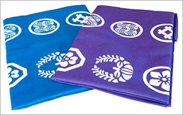 Tenugui (Japanese Family Crests) Tenugui (Japanese Family Crests)